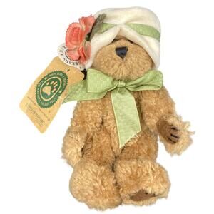 VIntage Boyds Bears Archive Collection "Carmella De Bearvoire" with tags